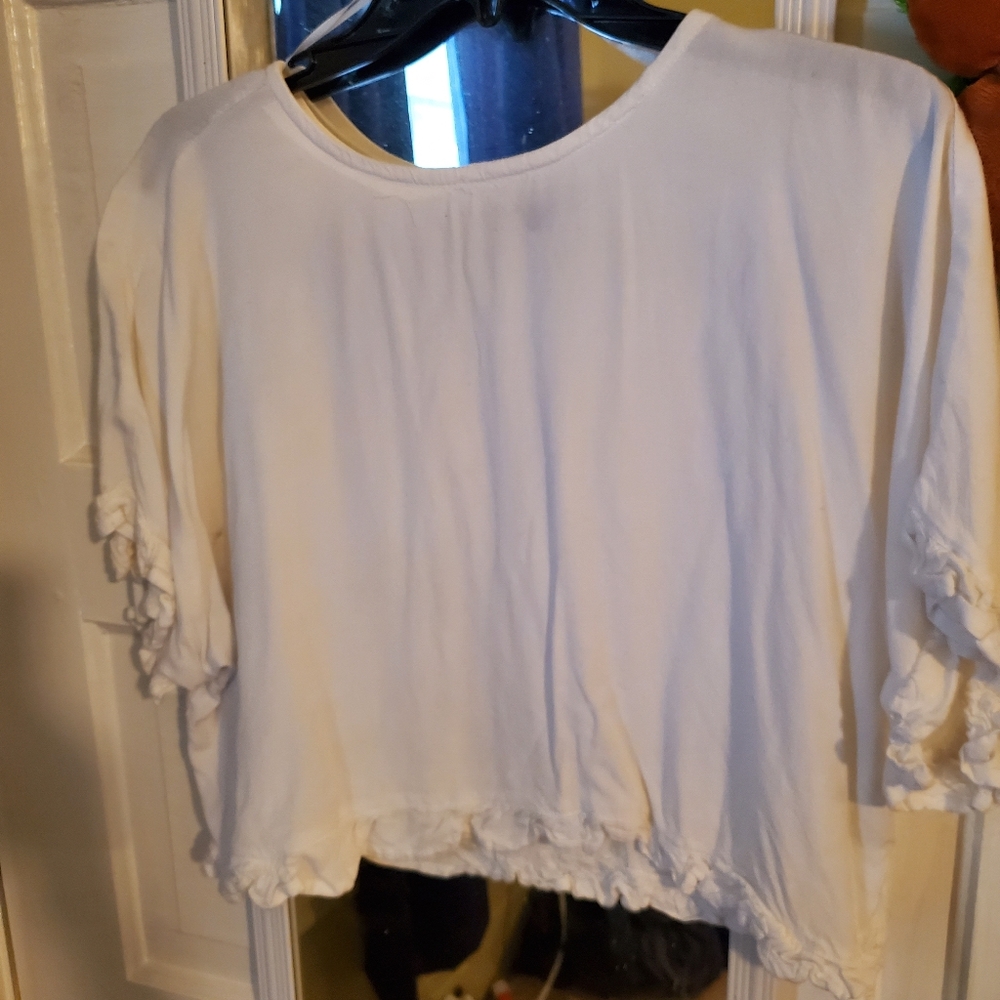 Style Envy White Crop Top Tunic Keyhole Small
